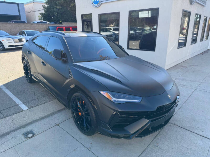 2023 Lamborghini Urus S