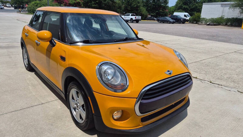 2016 MINI Hardtop 4 Door Cooper