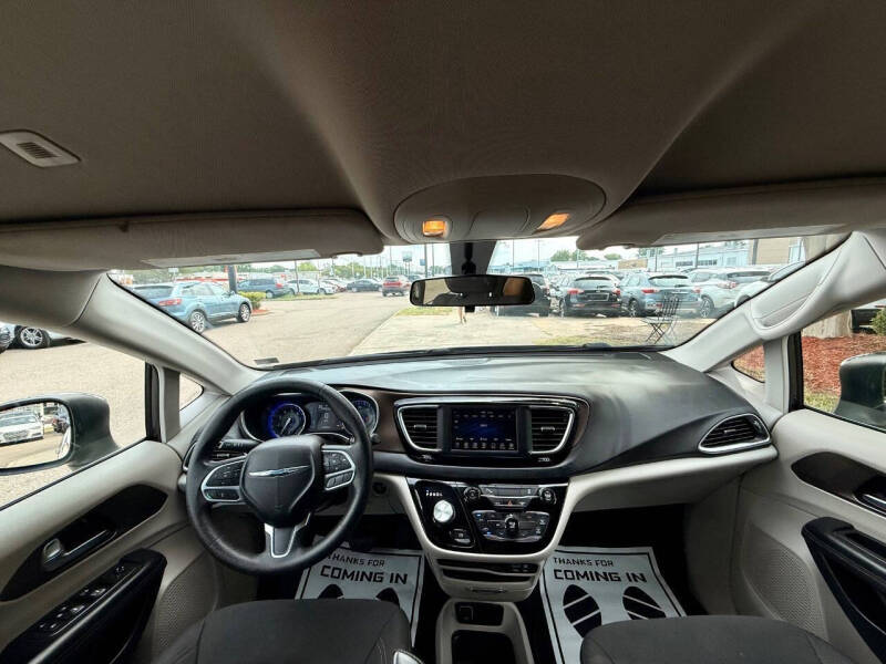 2019 Chrysler Pacifica L