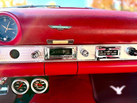 1955 Ford Thunderbird