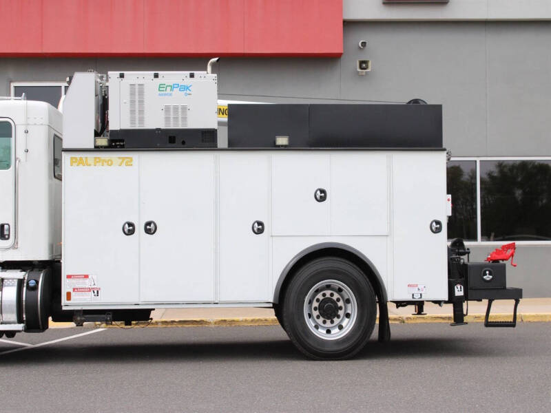 2019 Kenworth T370