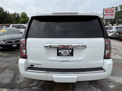 2016 GMC Yukon Denali