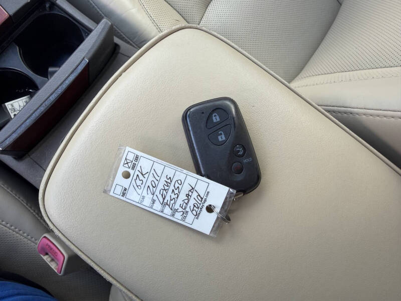 2011 Lexus ES 350