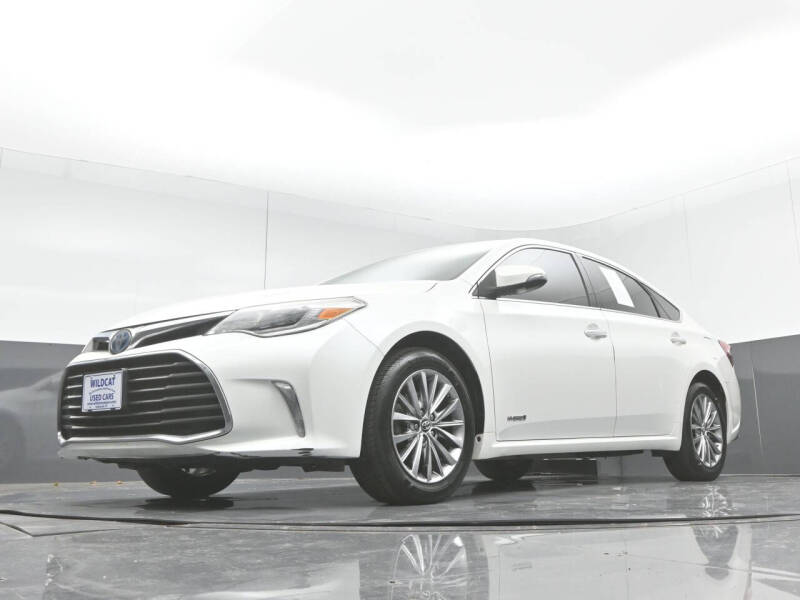 2016 Toyota Avalon Hybrid
