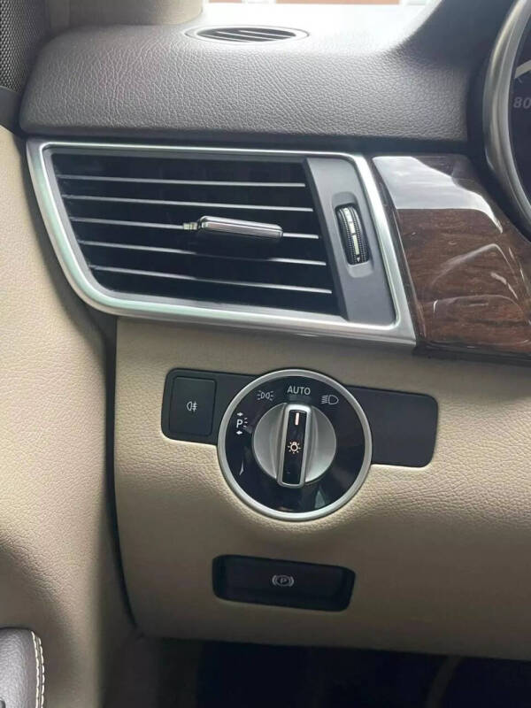 2012 Mercedes-Benz M-Class ML 350