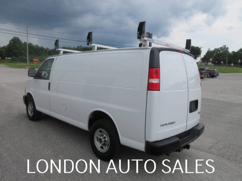 2024 GMC Savana 2500