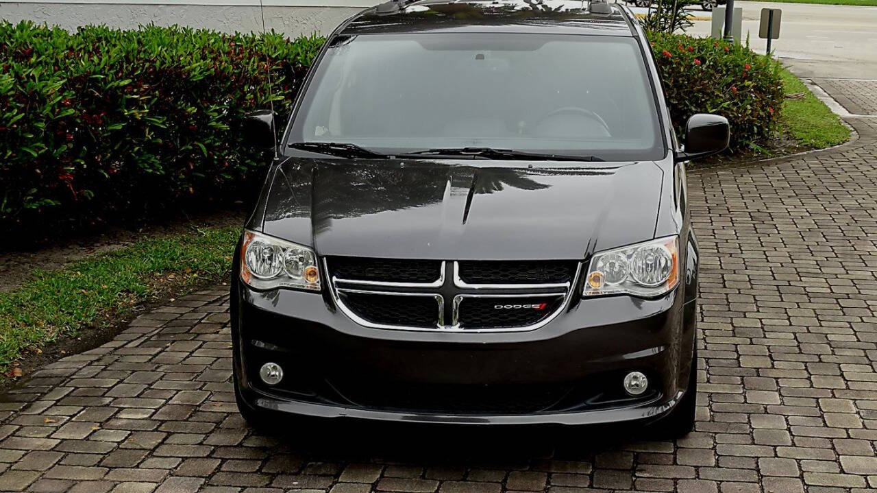 2017 Dodge Grand Caravan 14