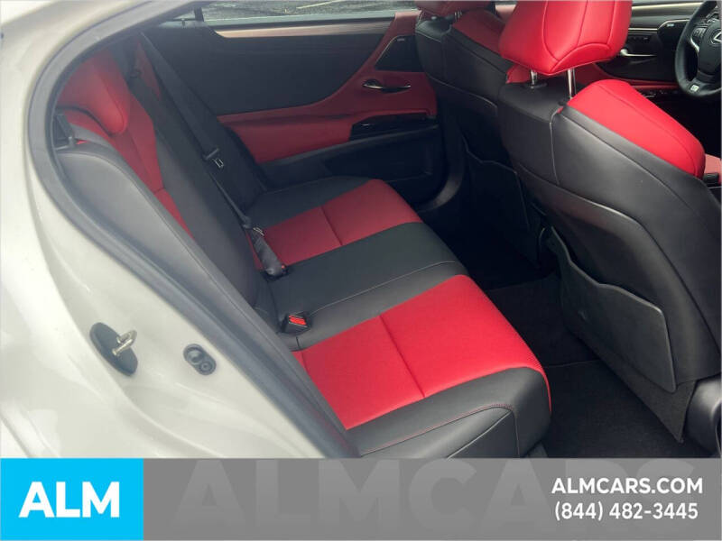 2025 Lexus ES 350 F SPORT Handling