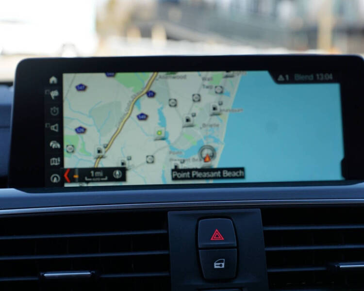 2018 BMW 3 Series 330i xDrive