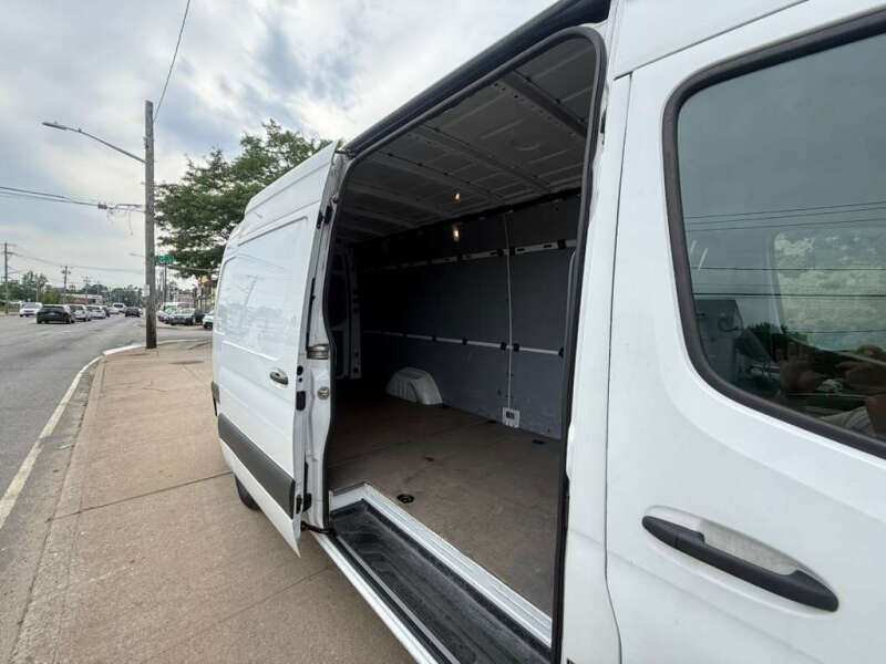 2019 Freightliner Sprinter 2500