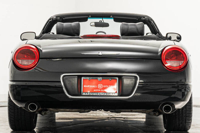 2003 Ford Thunderbird