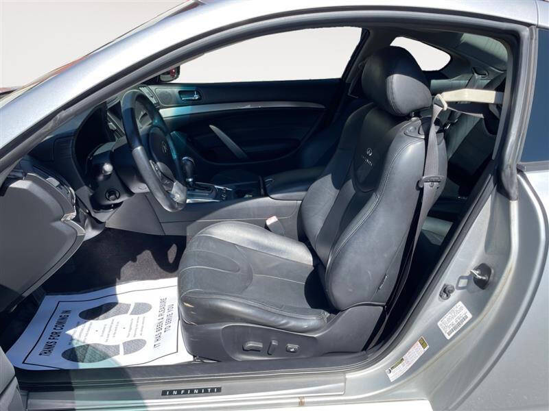 2011 Infiniti G37 Coupe Journey