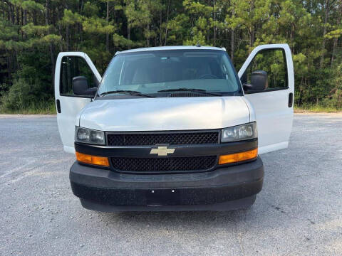 2018 Chevrolet Express LS 3500