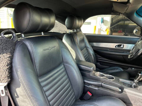 2003 Ford Thunderbird