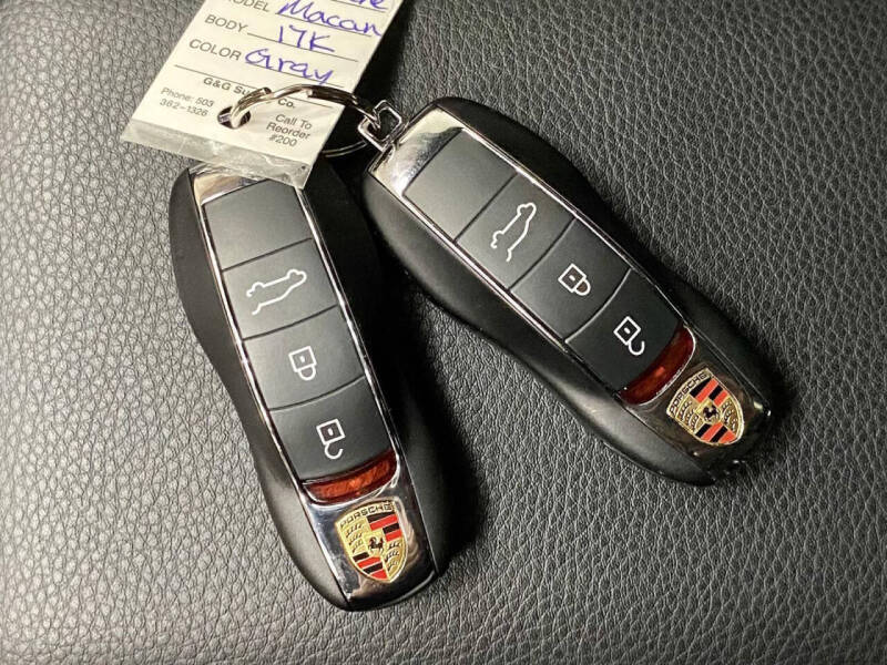 2022 Porsche Macan