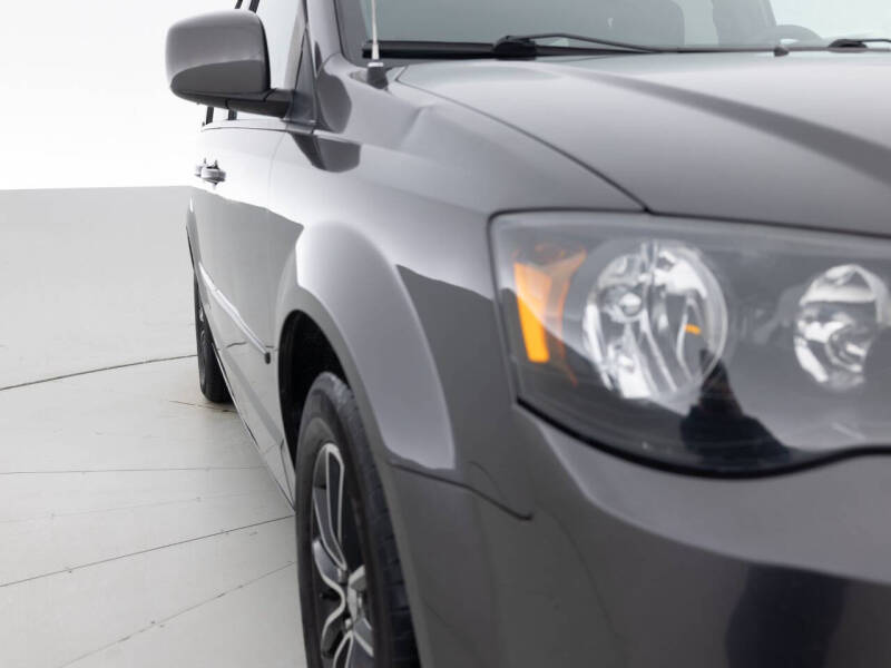 2017 Dodge Grand Caravan SE Plus