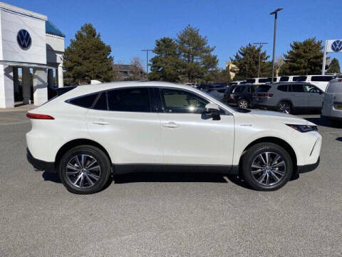 2021 Toyota Venza LE