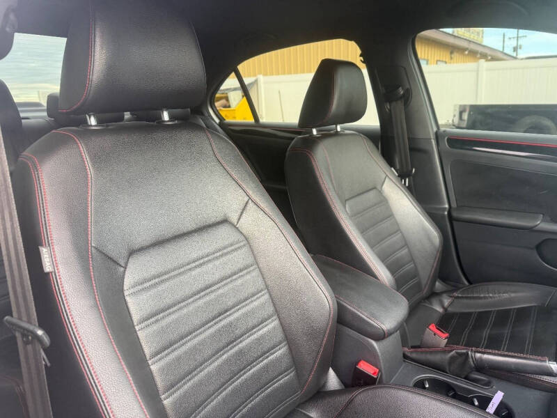 2016 Volkswagen Jetta 2.0T GLI SEL