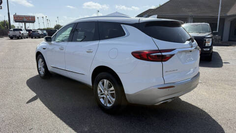 2020 Buick Enclave Essence