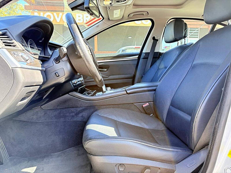 2011 BMW 5 Series 535i