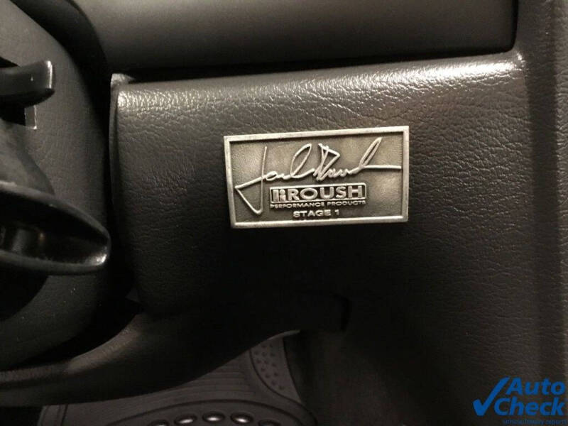 2002 Ford Mustang GT Deluxe