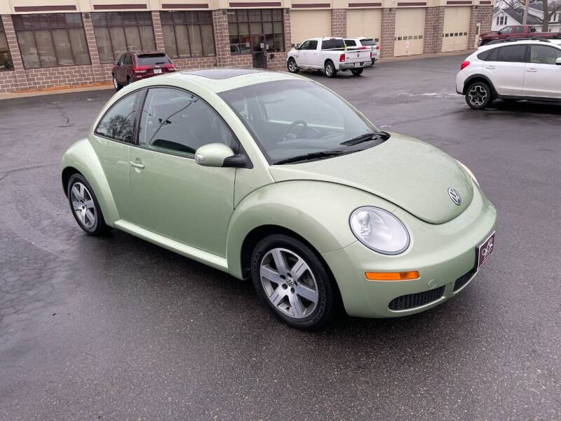 2006 Volkswagen New Beetle for sale at ASSOCIATED SALES & LEASING in Marshfield WI