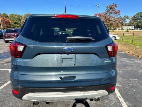 2019 Ford Escape SE