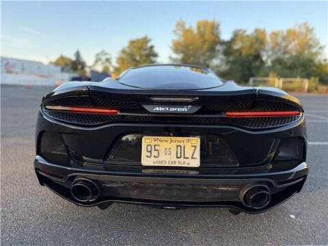2023 McLaren GT