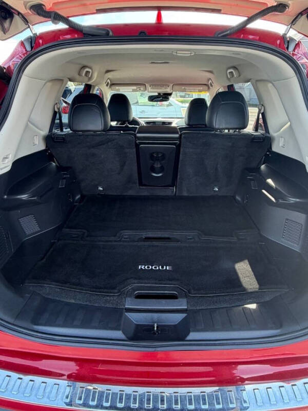 2017 Nissan Rogue SL