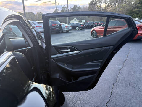 2017 Nissan Maxima 3.5 SR