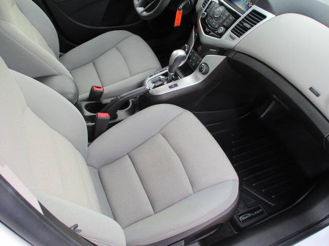 2016 Chevrolet Cruze Limited 1LT Auto