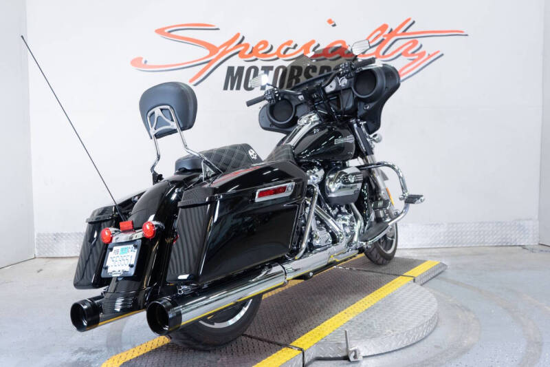 2021 Harley-Davidson Street Glide