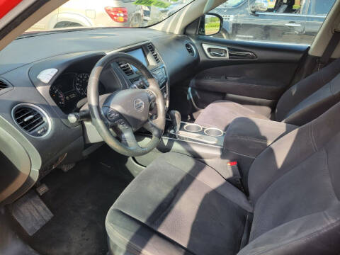 2013 Nissan Pathfinder S