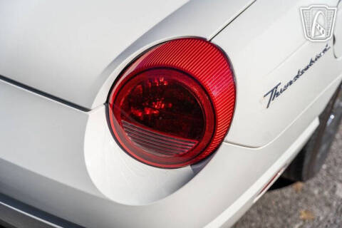 2002 Ford Thunderbird Deluxe