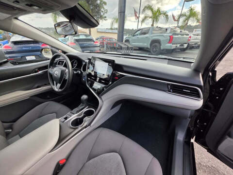 2023 Toyota Camry Hybrid LE