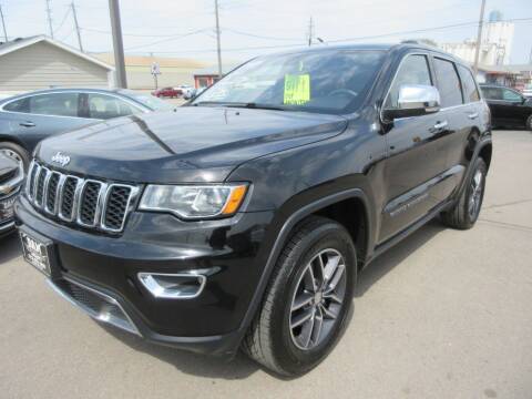 2017 Jeep Grand Cherokee for sale at Dam Auto Sales in Sioux City IA