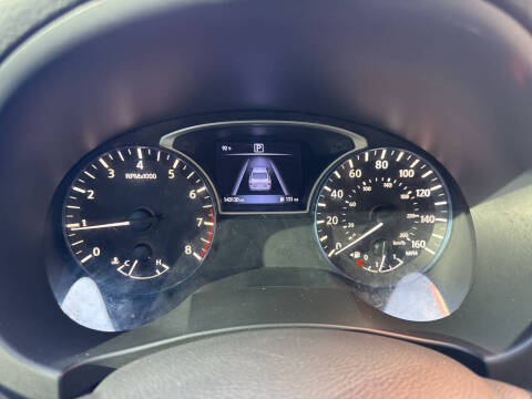 2017 Nissan Altima 2.5 SR