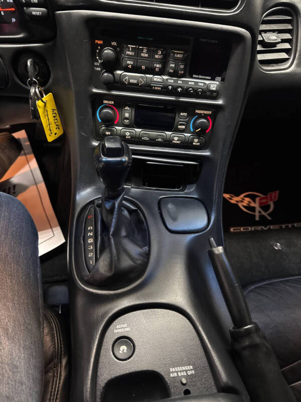 2003 Chevrolet Corvette