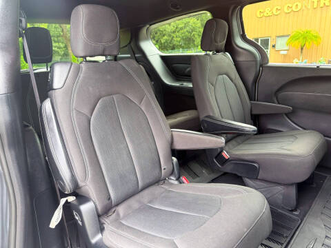 2020 Chrysler Pacifica Touring