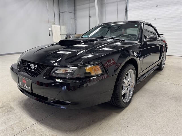 2003 Ford Mustang