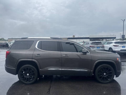 2020 GMC Acadia Denali