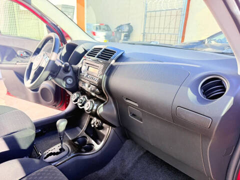 2010 Scion xD