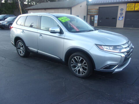 2017 Mitsubishi Outlander for sale at Dave Thornton North East Motors in North East PA
