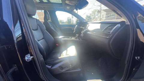 2019 Volvo XC90 T5 Momentum