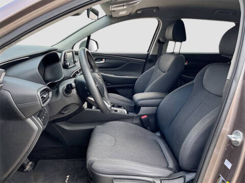 2020 Hyundai Santa Fe SE