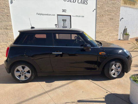 2017 MINI Hardtop 2 Door Cooper