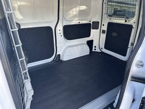 2017 Nissan NV200 SV