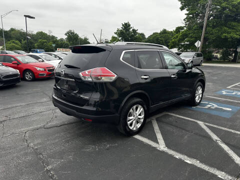 2016 Nissan Rogue SV