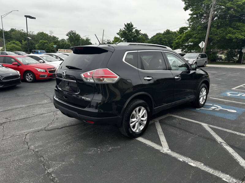 2016 Nissan Rogue SV