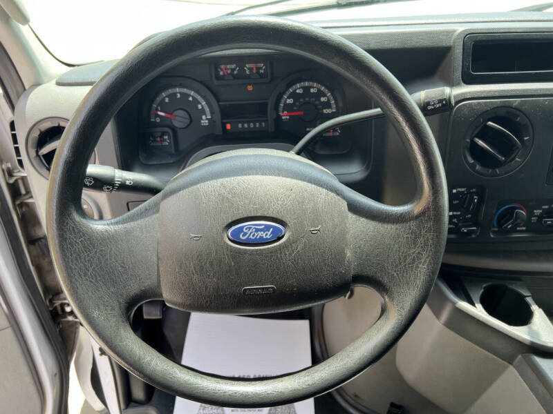 2013 Ford E-Series E-250